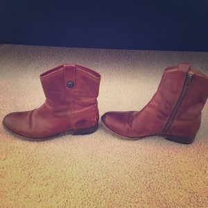 Frye Melissa Short Boots
